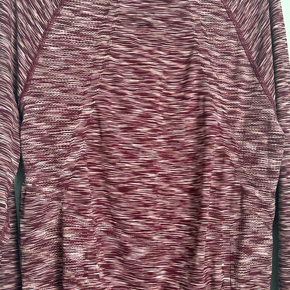 Athleta Fast Track Long Sleeve size XL - Picture 8 of 8